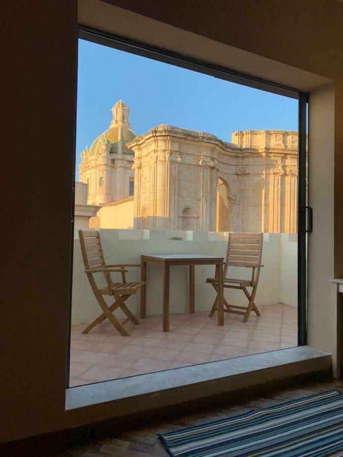 Central Cathedral Penthouse Διαμέρισμα Τράπανι Εξωτερικό φωτογραφία